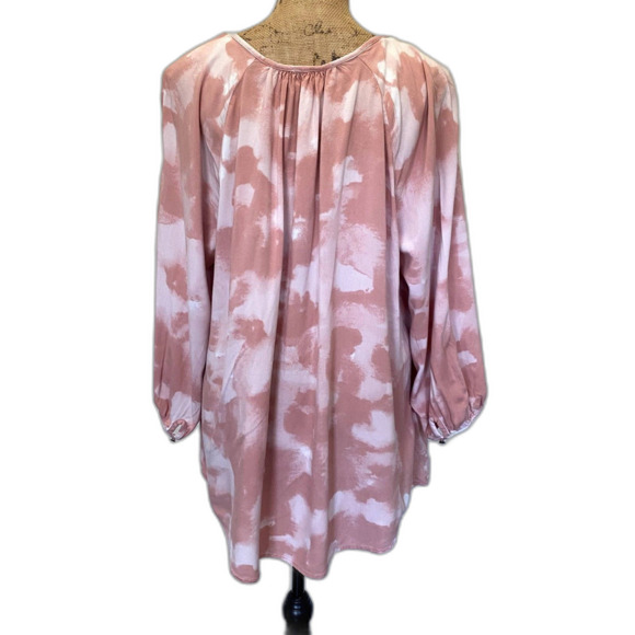 Evri Tie Dye Peasant Blouse Pink Spring Bohemian Long Sleeve Plus Size 2X - Picture 2 of 4